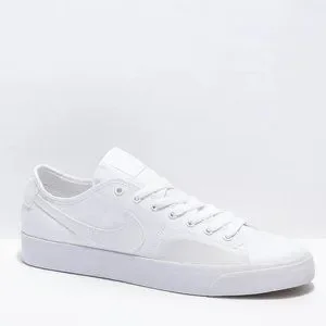 Nike | Shoes | New Nike Sb Skate Blazer Court White Low Top  display picture 2
